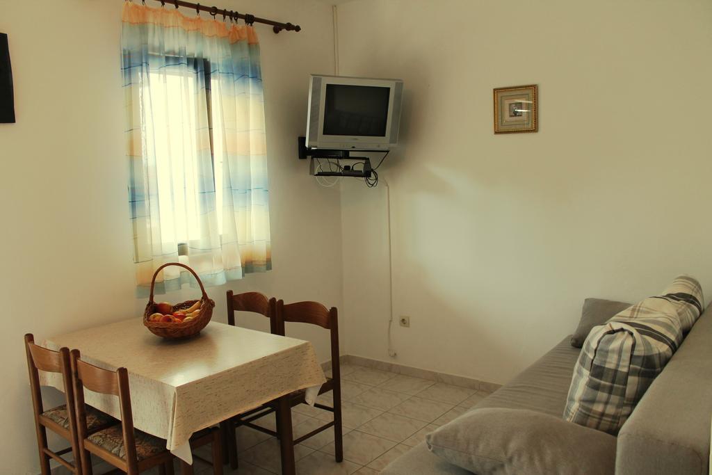 Apartments Lancek Иван Долац Екстериор снимка