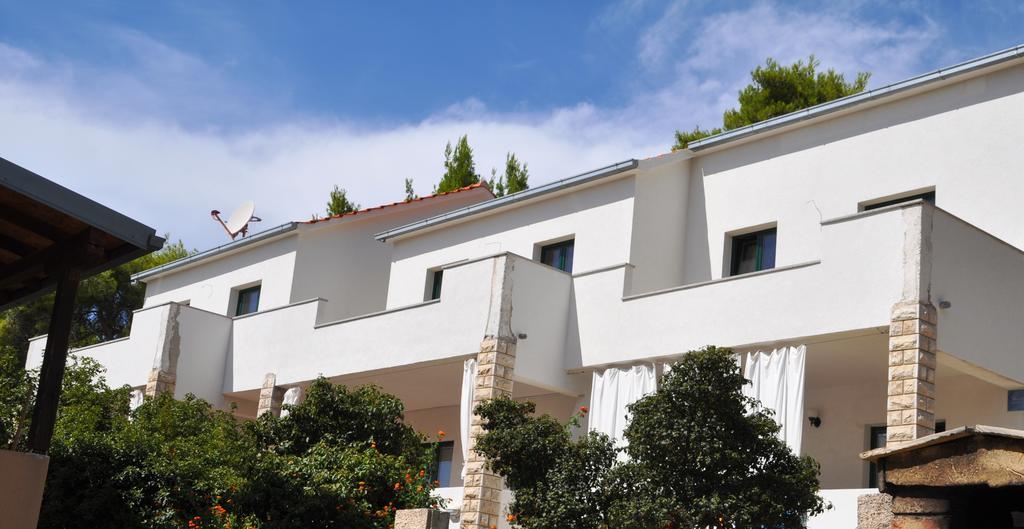 Apartments Lancek Иван Долац Екстериор снимка